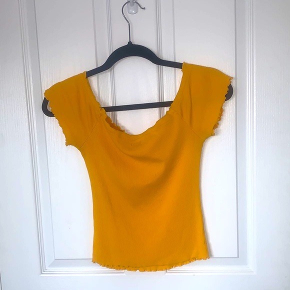 Guess Crop Top - Picture 4 of 4